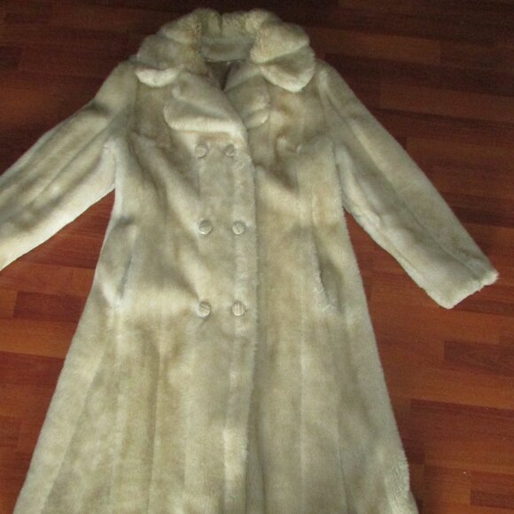 Vintage Faux Fur Light Mink Double Breasted Coat - M/L - Picture 5 of 16